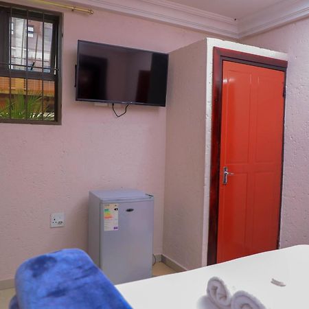 Yeoville Hotel Йоханесбург Екстериор снимка