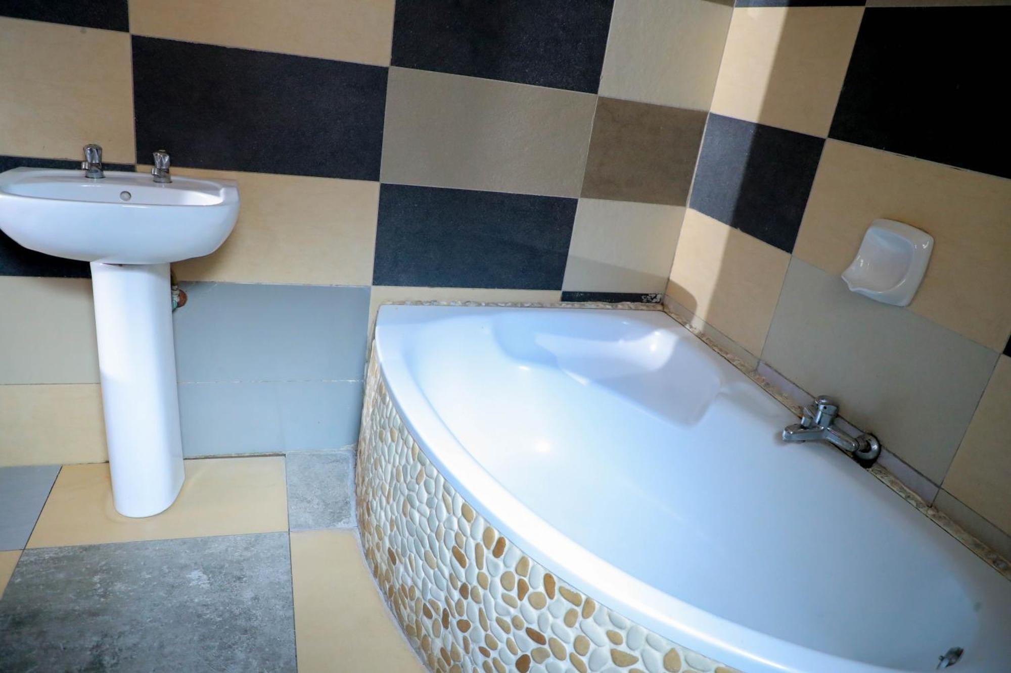 Yeoville Hotel Йоханесбург Екстериор снимка